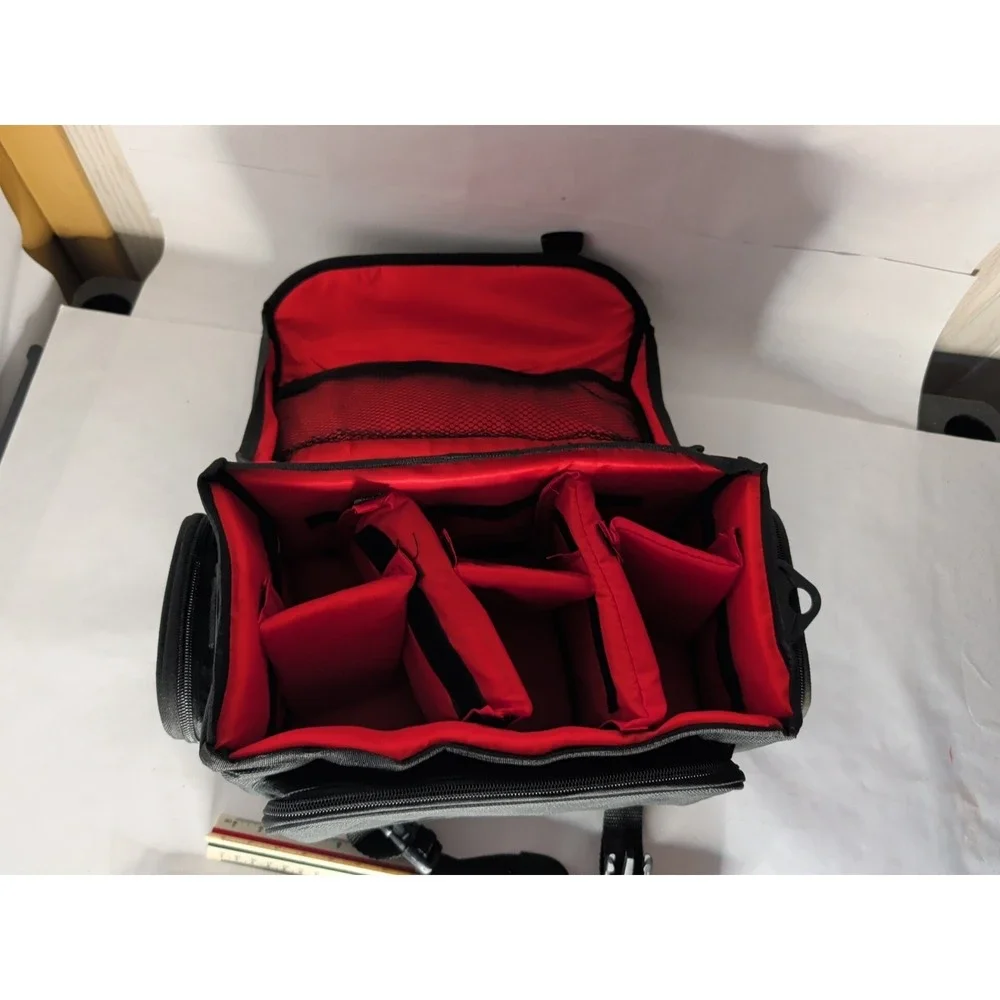 Ritz Gear; MIRRORLESS/ LARGE POINT & SHOOT CAMERA BAG NEW NO TAGS Fits Canon etc